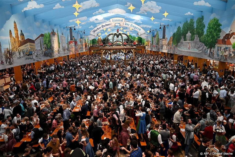 Veel Nederlanders reizen komende weken naar München voor Oktoberfest
