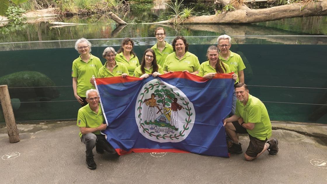 Vrijwilligers van Burgers' Zoo halen donatie binnen voor natuurgebied in Belize