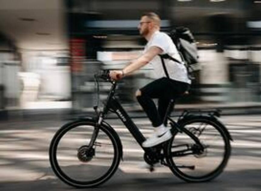 'Slimme e-bikes kunnen gevaarlijke situaties op fietspaden voorkomen'
