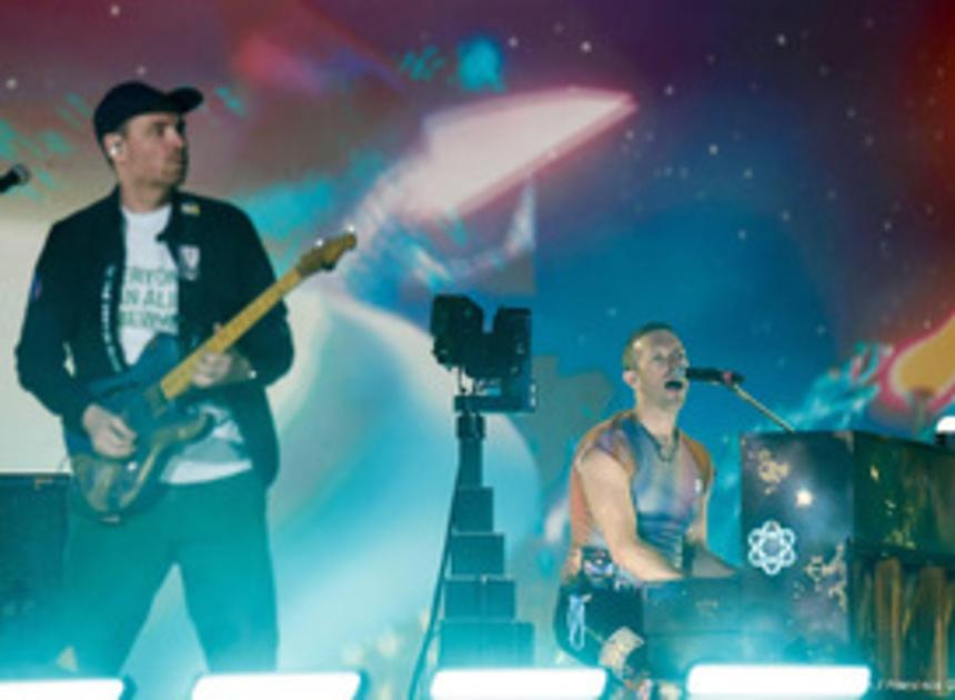 Arnhems bedrijf Wattsun voorziet Coldplay van stroom tijdens tournee