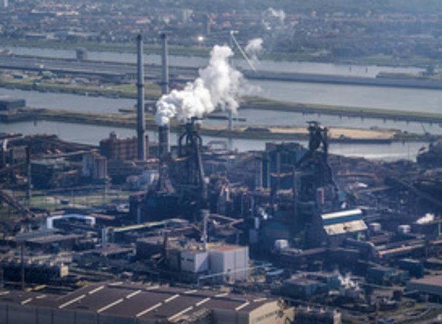 Inspectie en milieudiensten doen onderzoek bij Tata Steel