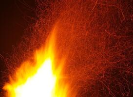 Vier de zomer op Schiermonnikoog met een strandkampvuur