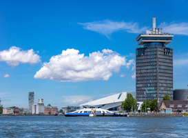 Kunstenaarscollectief Kamp Seedorf presenteert ADE-kunstwerk op A'DAM Toren