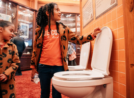 DierenPark Amersfoort vraagt huisdierbezitters op om huisdierenpoep in te leveren