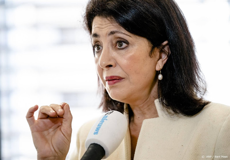 Oud-Kamervoorzitter Khadija Arib derde gast in Zomergasten