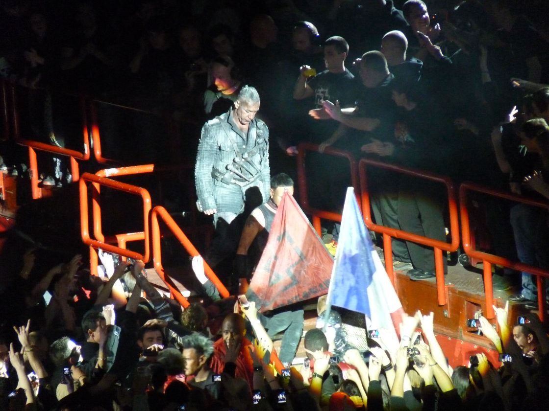 Natuurbeschermers naar rechter om concert Rammstein / Foto: "Rammstein - Concert à Bercy" door Maya-Anaïs Y.