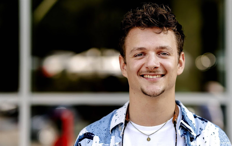 Pornofilm van Jurre Geluk binnenkort te zien op YouTube-kanaal van Spuiten en Slikken