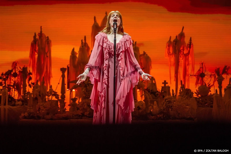 Geen shows Florence + The Machine op Lowlands en Pukkelpop