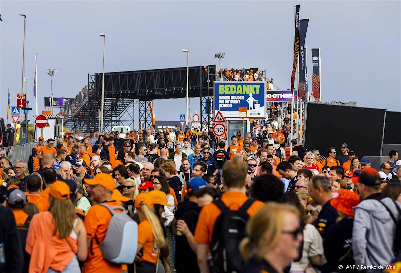 Zandvoortse horeca sluit deuren en alcoholverkoop stopt om ongewenst gedrag tegen te gaan