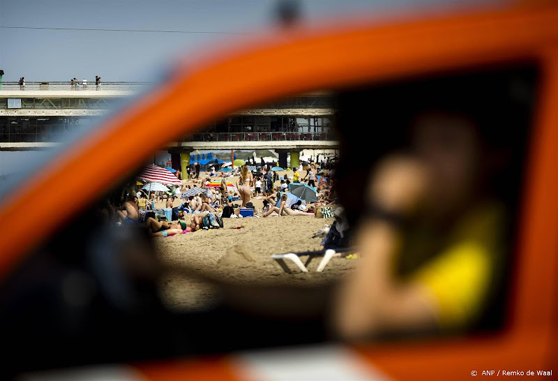 Reddingsbrigade probeert strandposten zoveel mogelijk te bemannen met vrijwilligers in nazomer