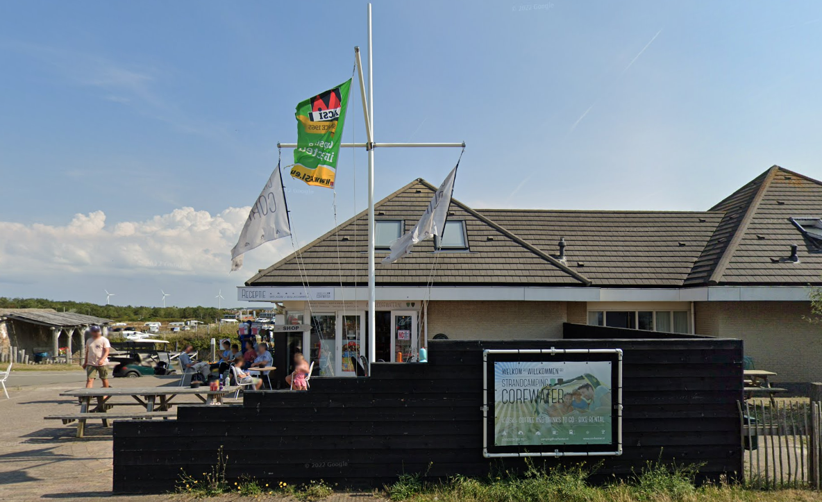 Bouw luxe resort in Petten van start: laatste kampeerders verlaten terrein / Foto: Google Maps https://maps.app.goo.gl/b5cW6tmAn5RfPyax8