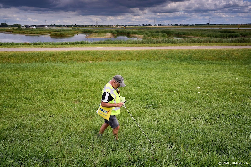 Veel holen en gaten ontdekt in dijken tijdens extra beverinspectie