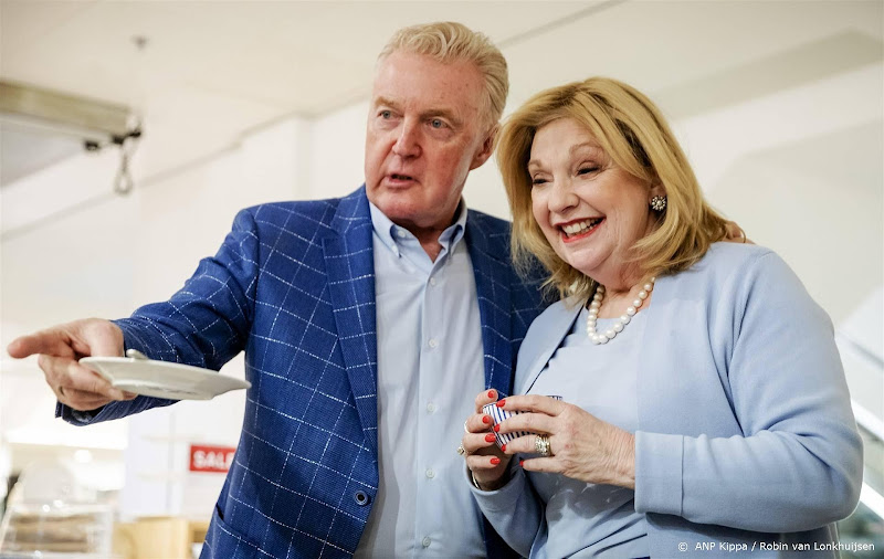 Presentatoren Heel Holland Bakt komen langs bij eerste Sinterklaasjournaal van het jaar