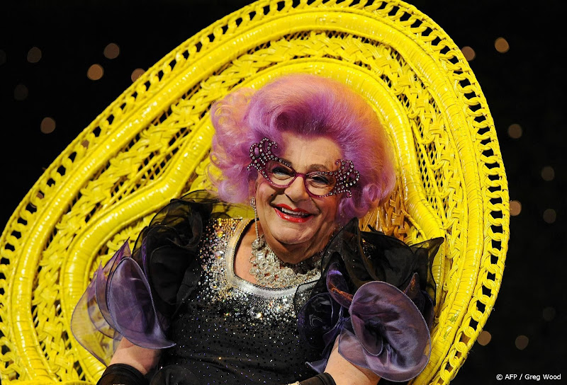 dame edna