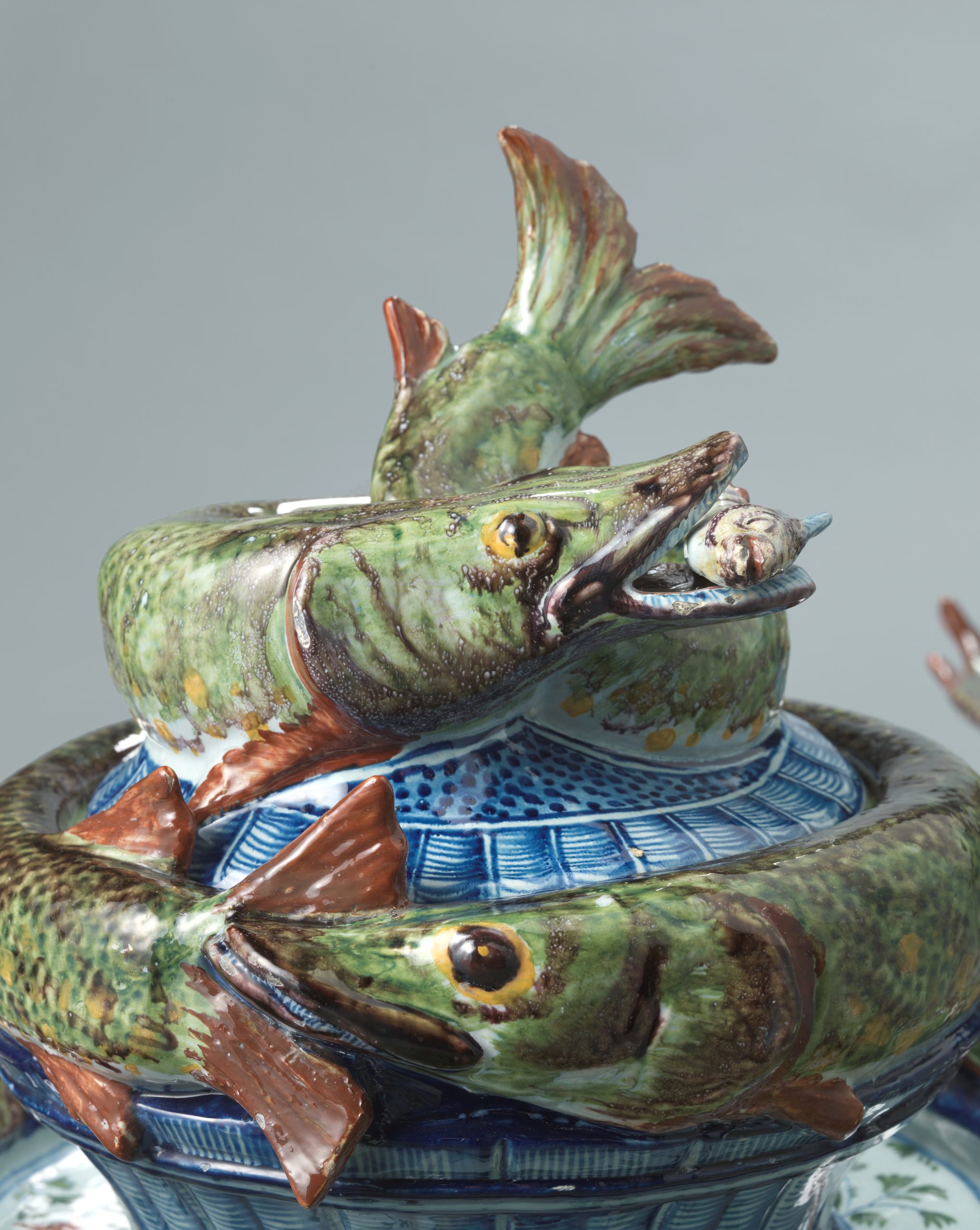 Keramiekcollectie Museum Prinsenhof in Delft uitgebreid met snoekterrines