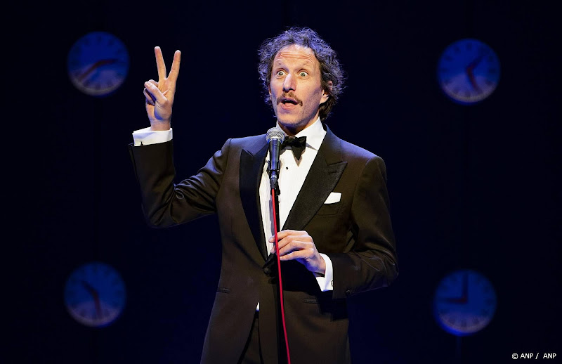 BNNVARA en Micha Wertheim houden oudejaarsshow tot einde geheim