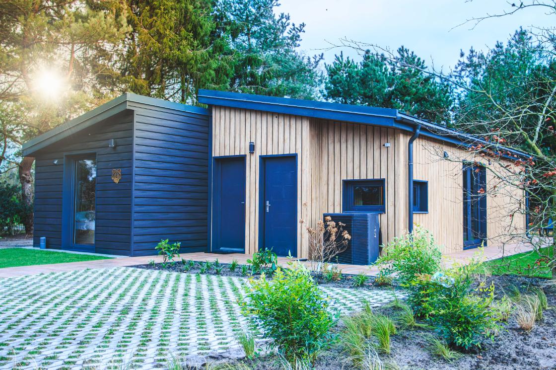 Attractiepark Slagharen onthult de naam van nieuwe vakantiehuisjes