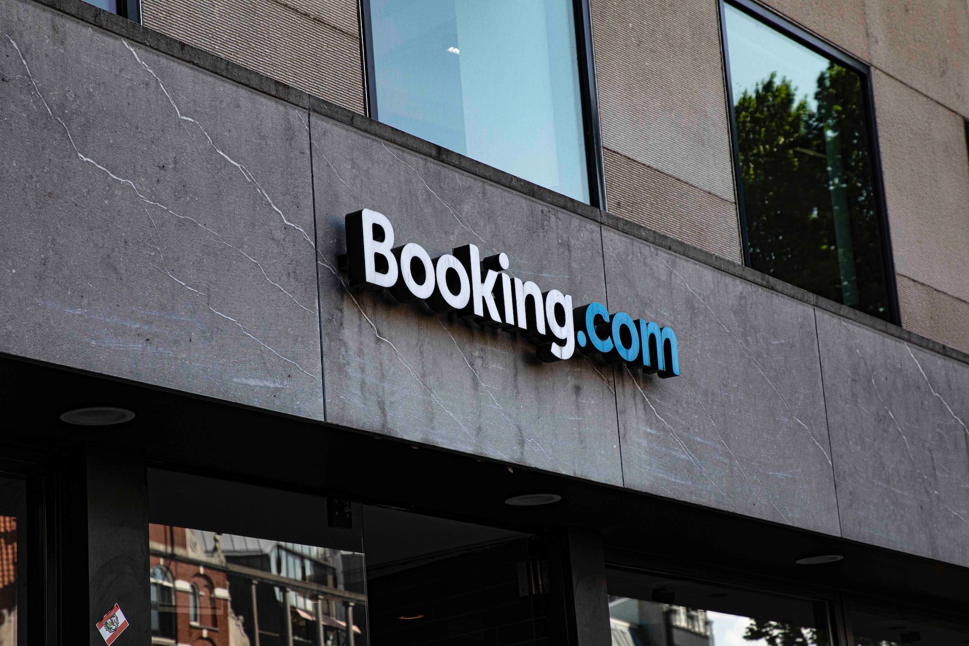 Nieuwe cursusreeks van Booking.com en UNWTO over verduurzaming accommodaties