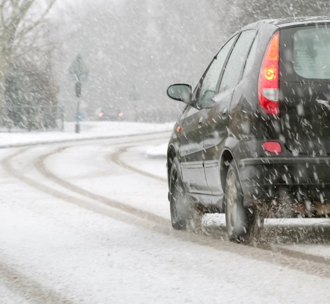 Tot woensdagmiddag code geel in het noorden vanwege gladheid