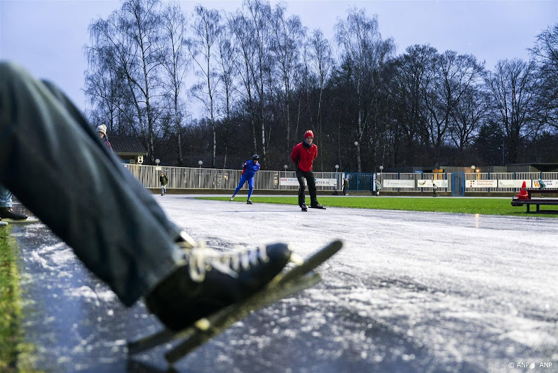 Winterpret begint: eerste ijsbanen in het land geopend