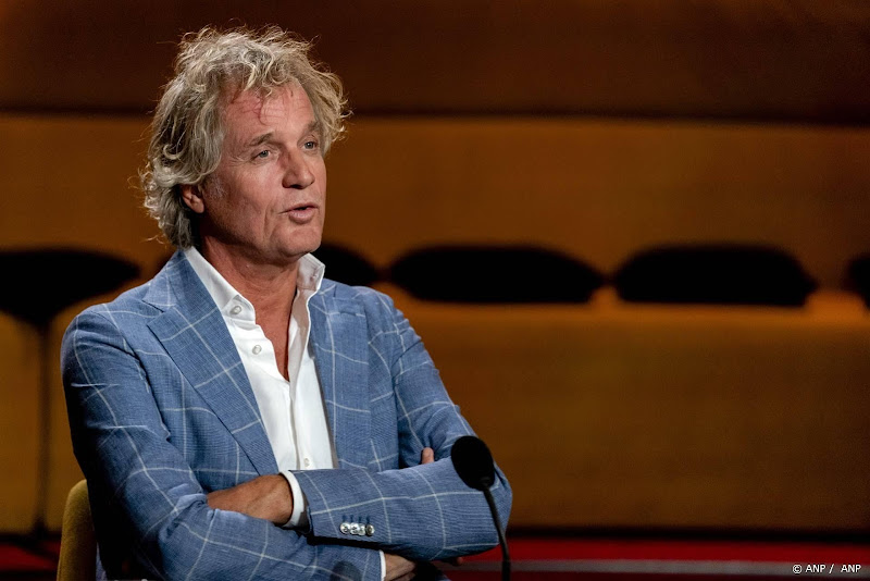 De komende tijd is het talkshow 'Jeroen en Sophie' op NPO 1