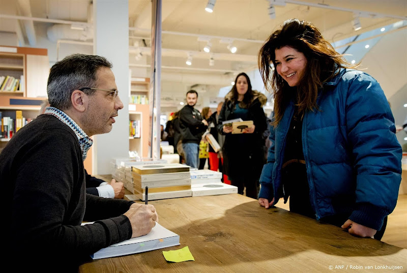 Chef-kok Yotam Ottolenghi met The Comfort Tour naar AFAS Live