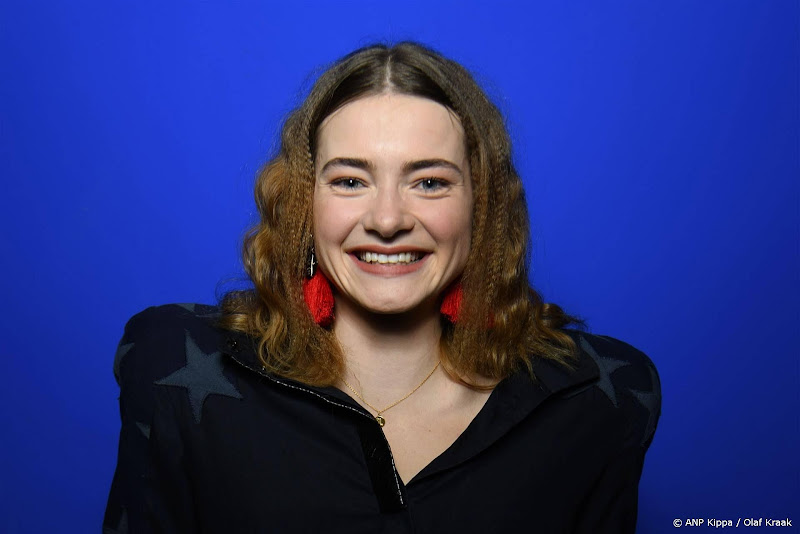 Presentatrice Emma Wortelboer bevallen van een meisje