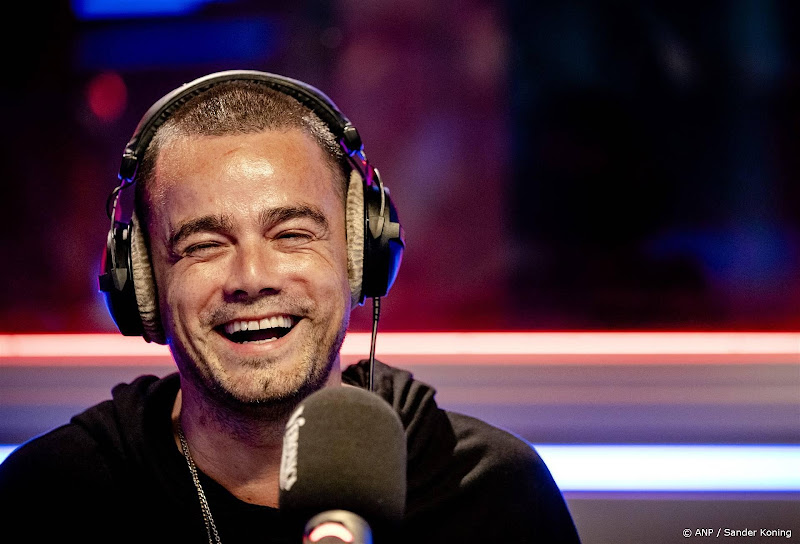 Kane viert 25-jarig jubileum met strandconcert in Scheveningen