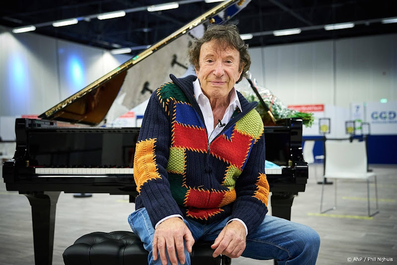 Componist en pianist Laurens van Rooyen (88) overleden