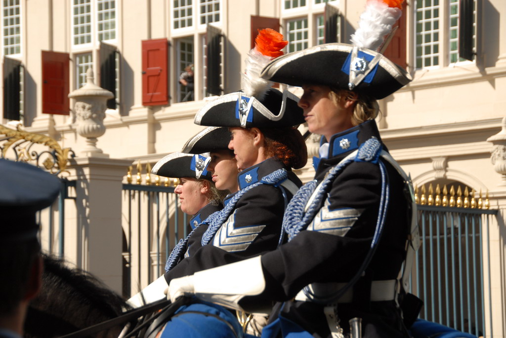 Prinsjesdag vier je straks niet bij paleis, maar bij festivallocatie Noordeinde / Foto: "Oók Prinsjesdag" door FaceMePLS