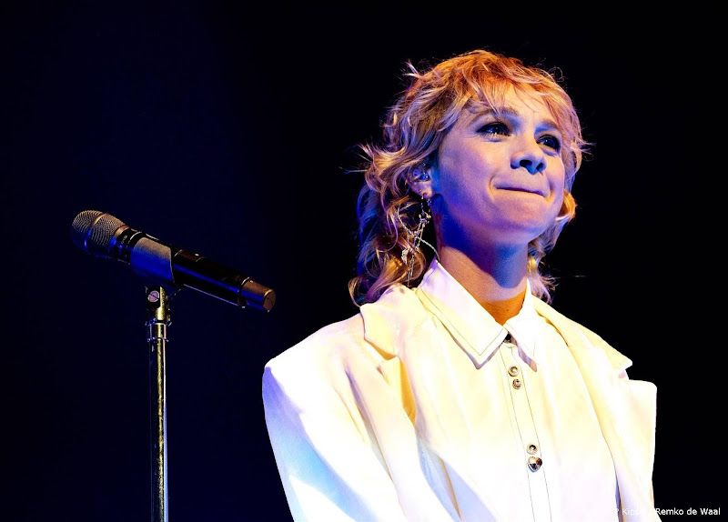 Krezip maakt voor iedere aflevering serie Máxima een liedje