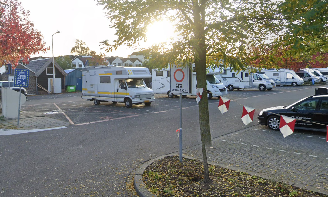 Campers mogen vanaf november niet meer op Klein Amerika staan / Afbeelding: Google Maps https://maps.app.goo.gl/QQ8d1oPfAjGkdRp46