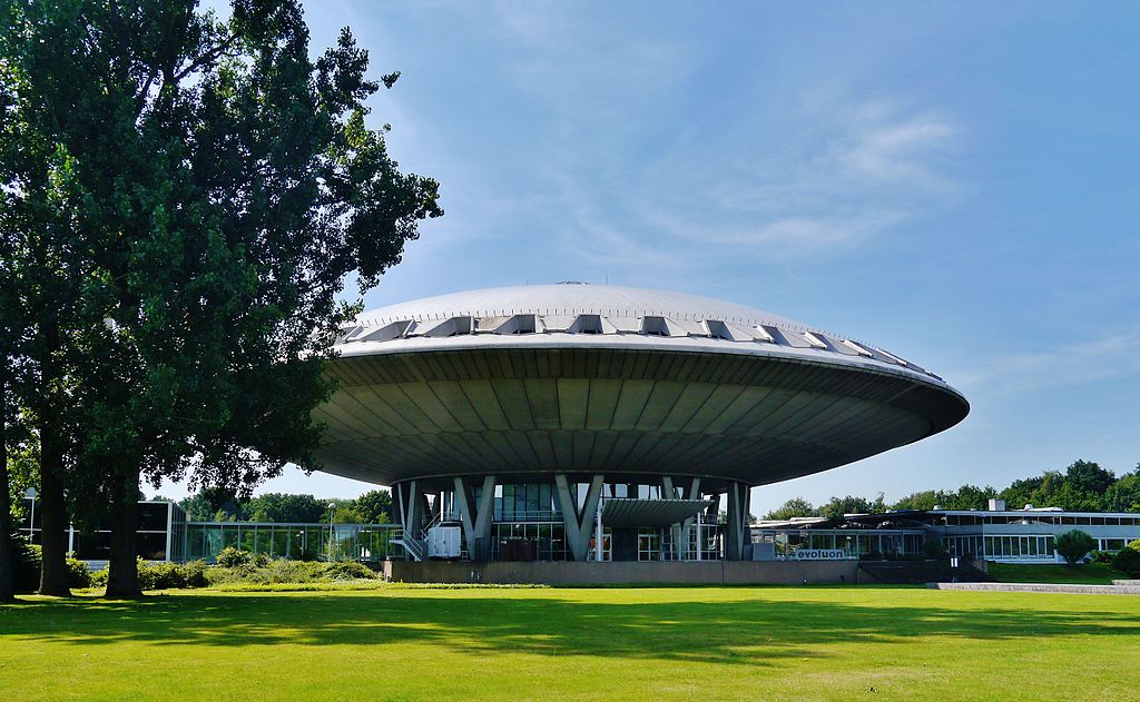 'Nieuw' museum in Evoluon en is lid van Museumvereniging / Foto: "Evoluon, Eindhoven, Province of North Brabant, Netherlands" door Zairon