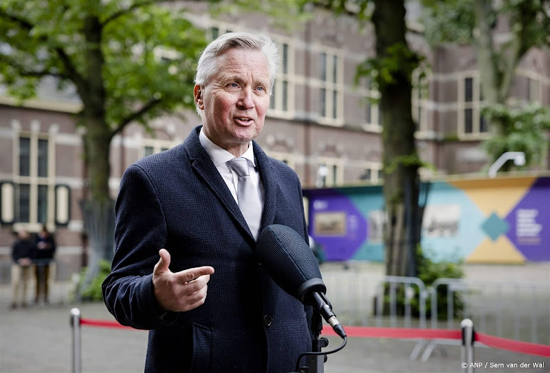 Kamerlid Eric van der Burg is eerste Zomergast