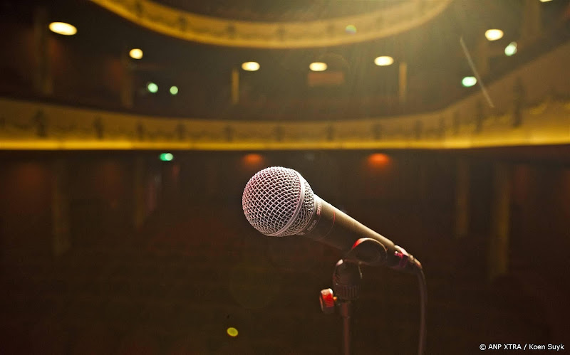 Cabaretier Fabian Franciscus na optreden mishandeld