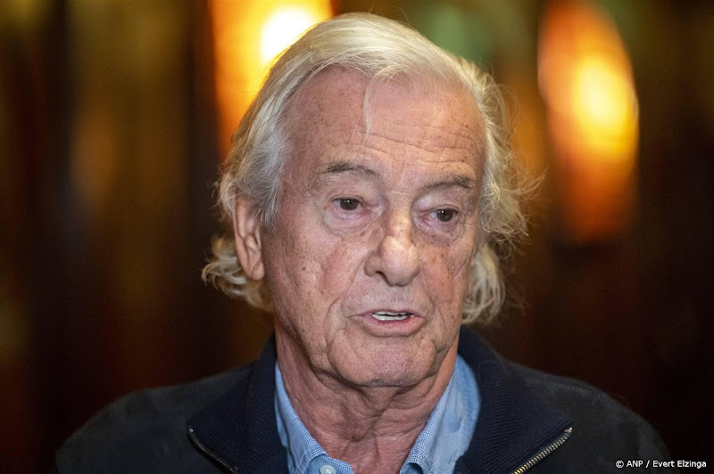 Regisseur Paul Verhoeven en zijn vrouw veilig na evacuatie uit woning Los Angeles