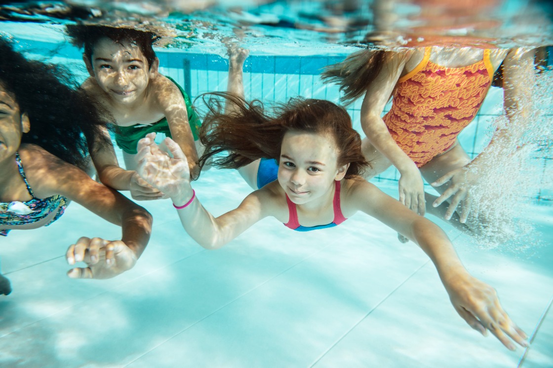 Bouw binnenzwembad Familie Resort Molenwaard van start