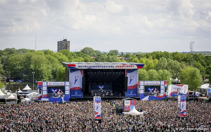 bevrijdingsfestival overijssel podium