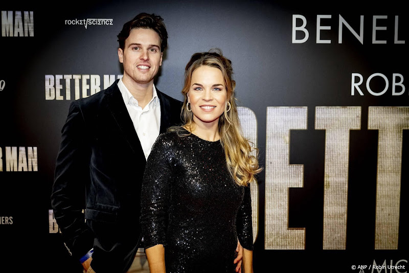 Voormalig K3-zangeres Klaasje Meijer in verwachting van eerste kindje