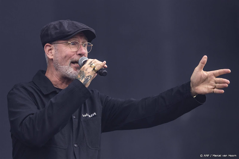 eric corton op podium