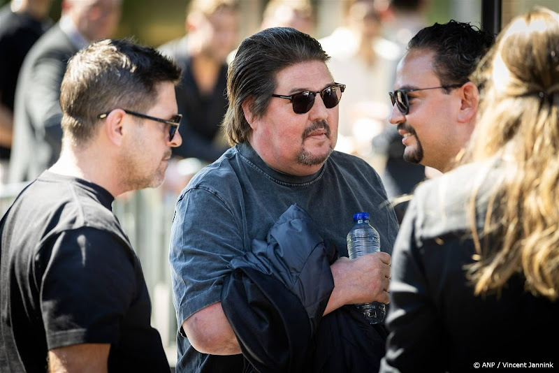 martijn krabbe bij uitvaart jonnie boer