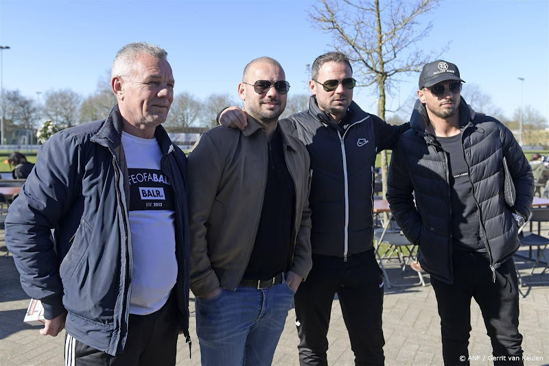 broers sneijder met vader