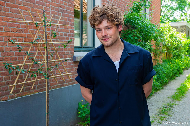 Soy Kroon gaat CultuurCrush van AVROTROS presenteren