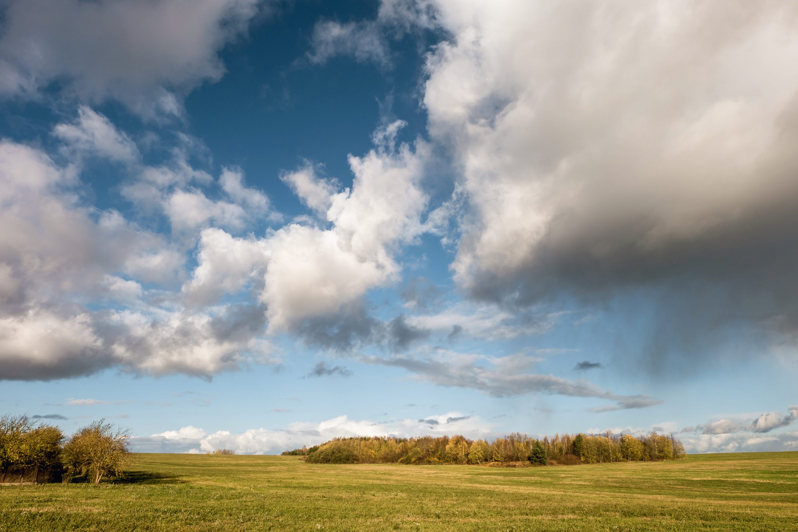 Zomerweer blijft wisselvallig, soms met hoge temperaturen