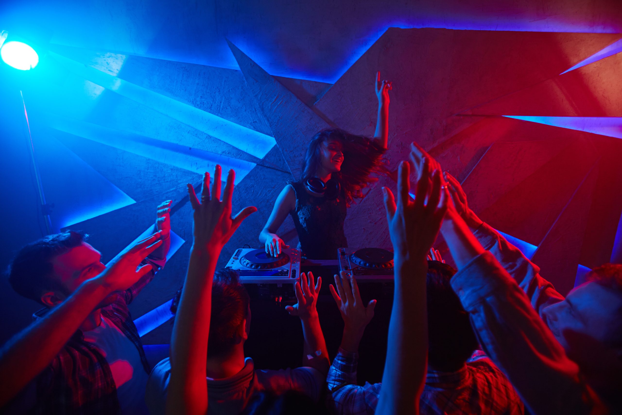 Pop-up nachtclub in kelder van oude V&D in Haarlem